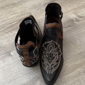 Durango Black and Brown Heeled Boots